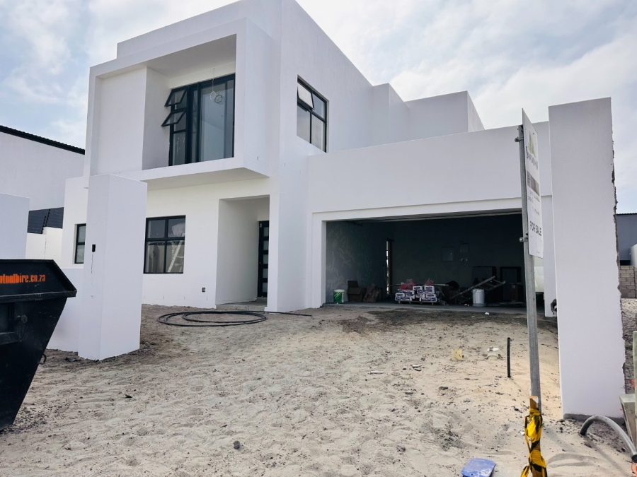 5 Bedroom Property for Sale in Sandown Western Cape